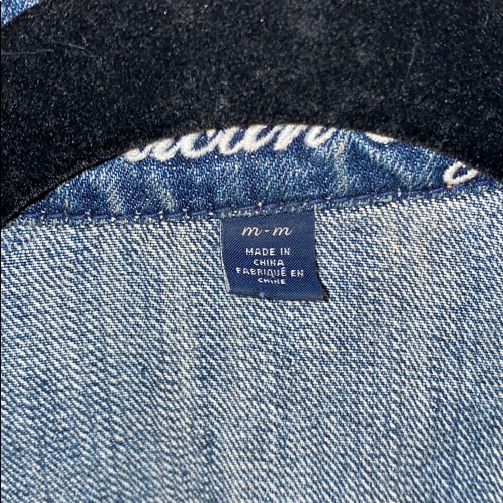 Jean jacket - Picture 2 of 2